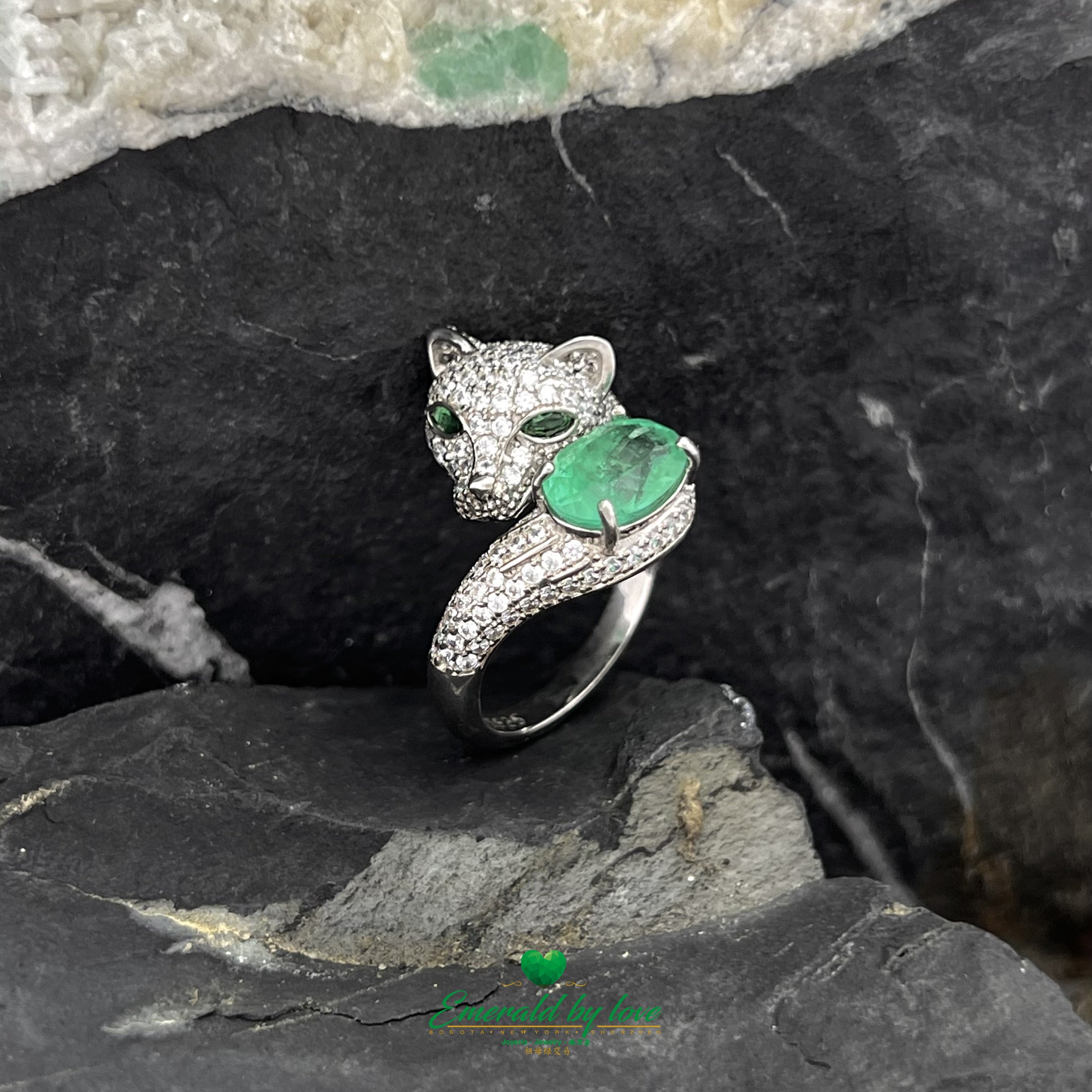 Spiral Panther Design Ring with Oval Emerald Accent