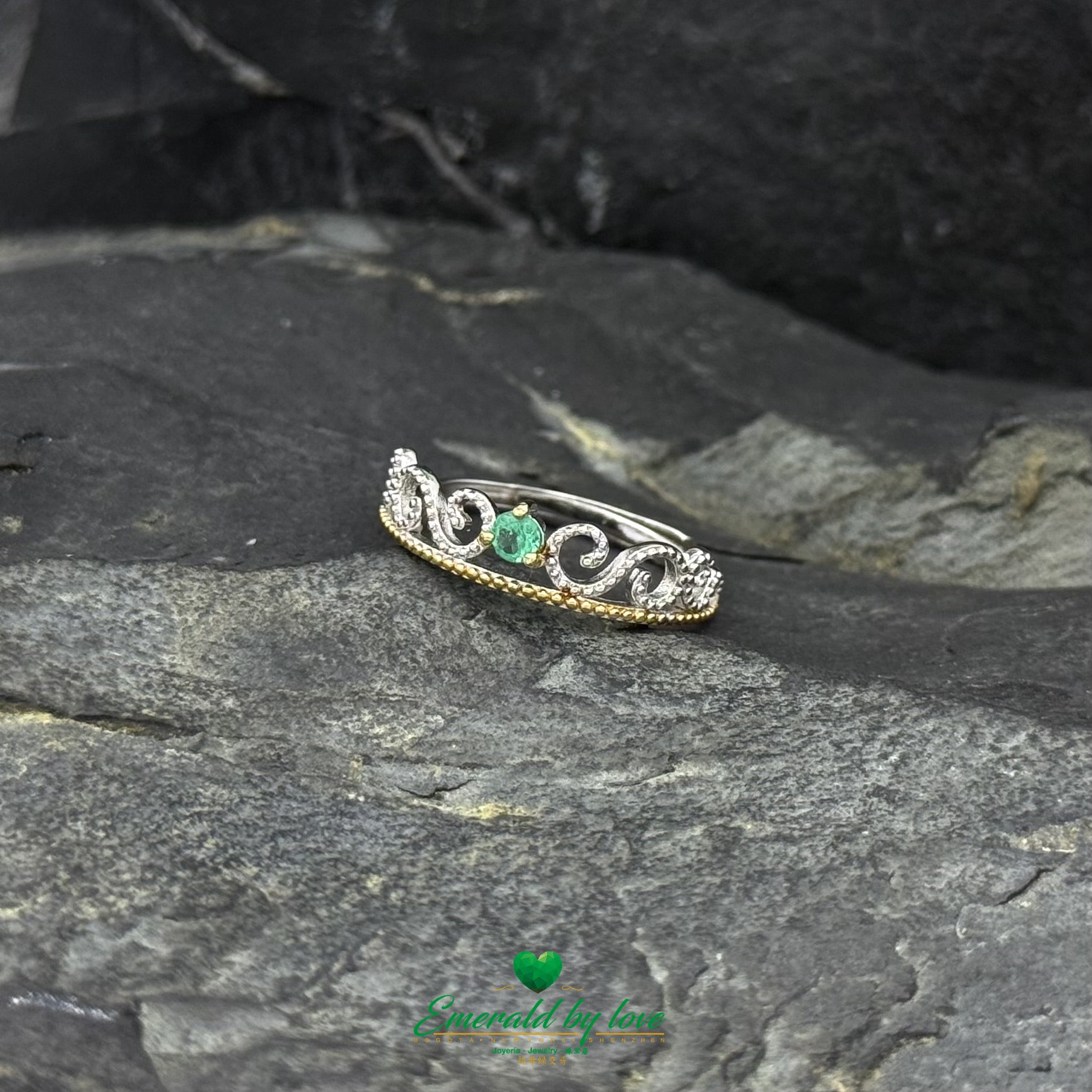 Mini Gold-Plated Arabesque Ring with Round Colombian Emerald