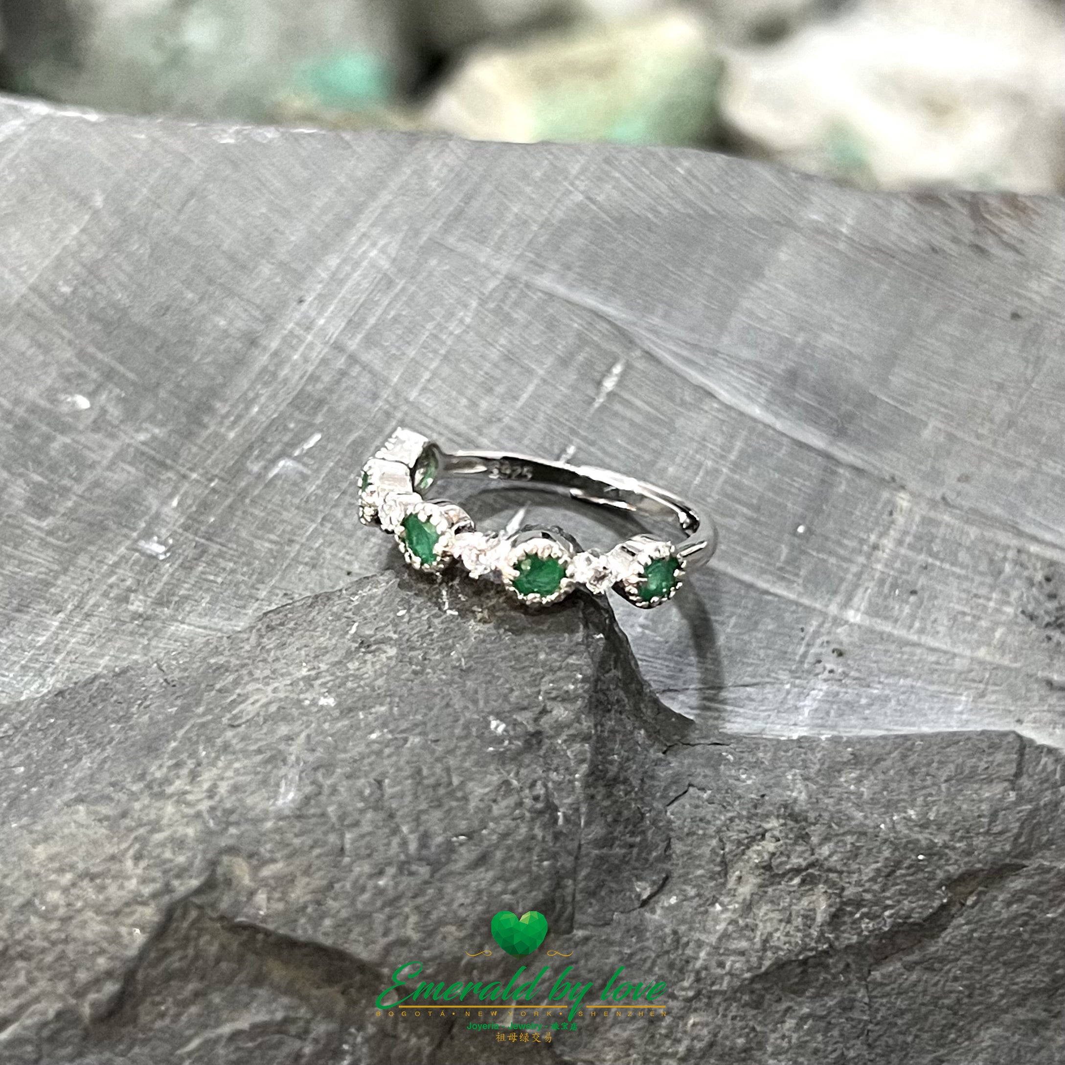 Round Emerald Bezel Band Ring with Sparkling Zirconia Accents