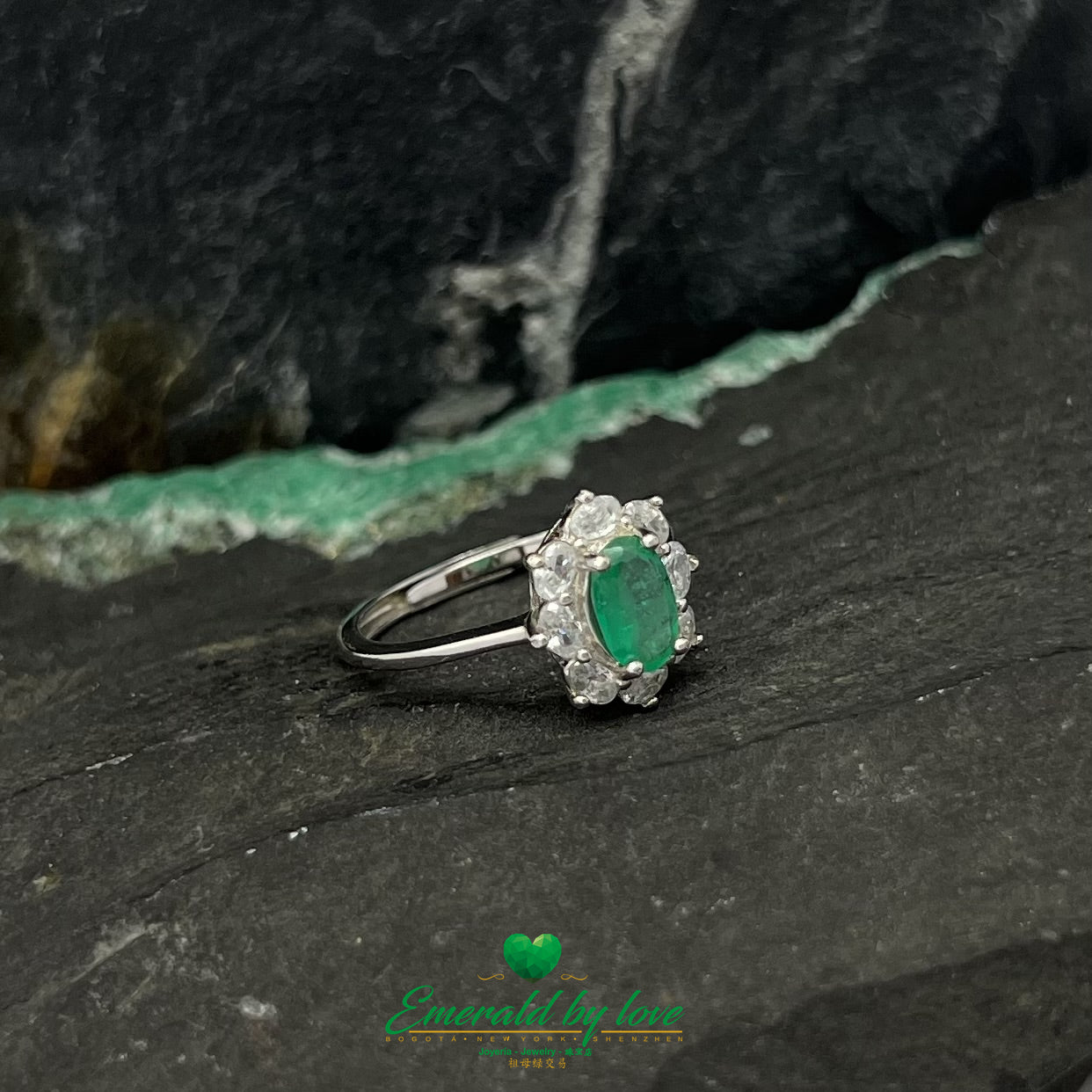 Elongated Marquise Ring with Oval Emerald Crystal