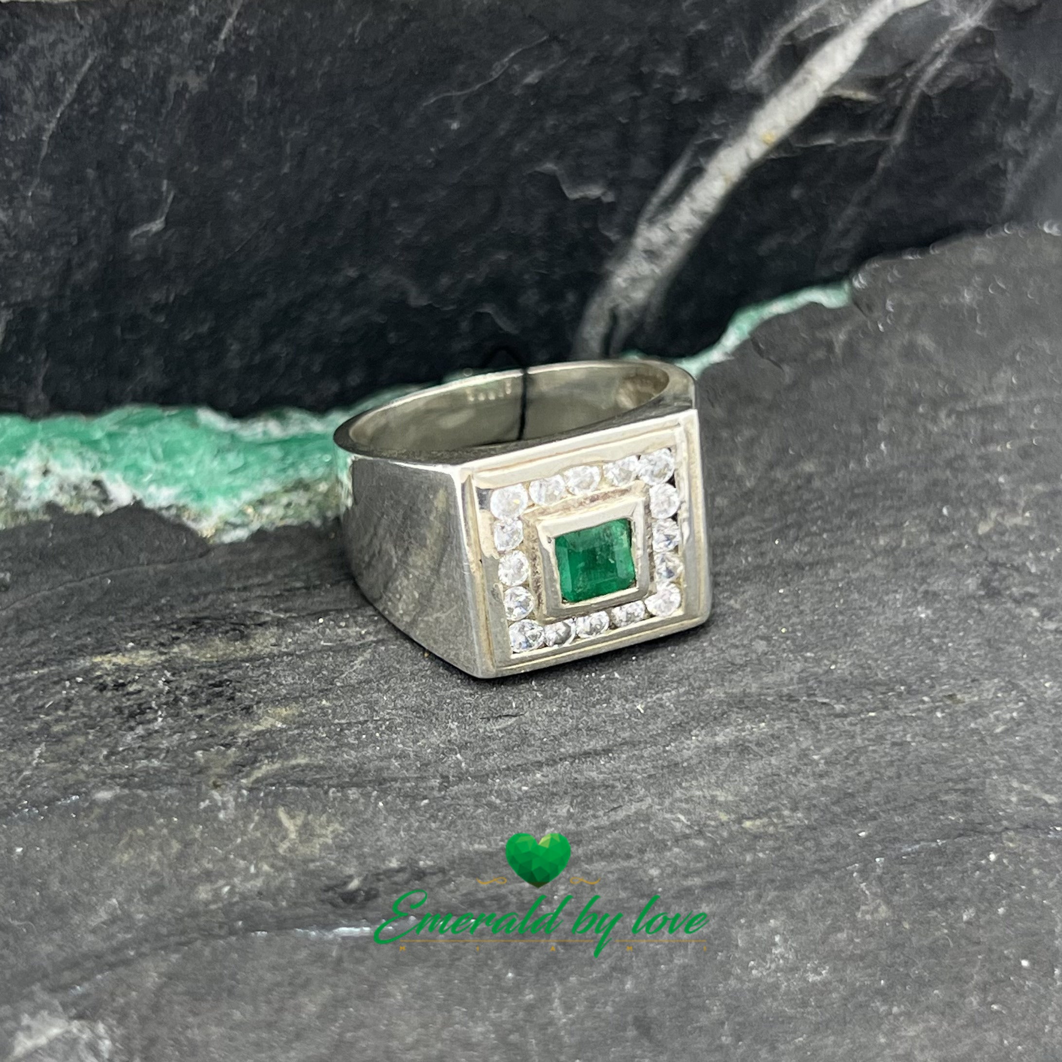 Stylish Men's Silver Ring with Square Emerald and Zircon-Set Bezel