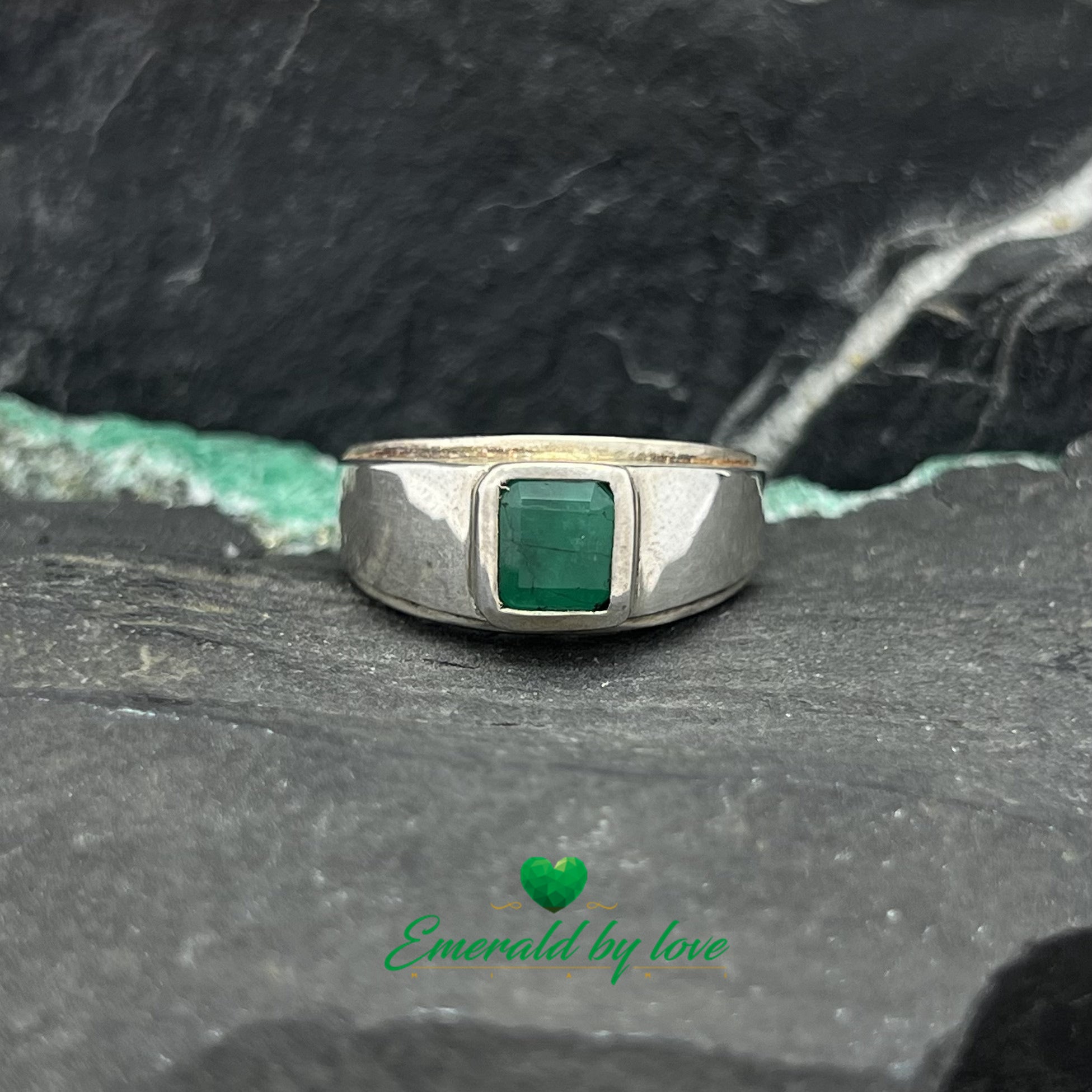 Simple Men's Silver Ring with Central Rectangular Emerald