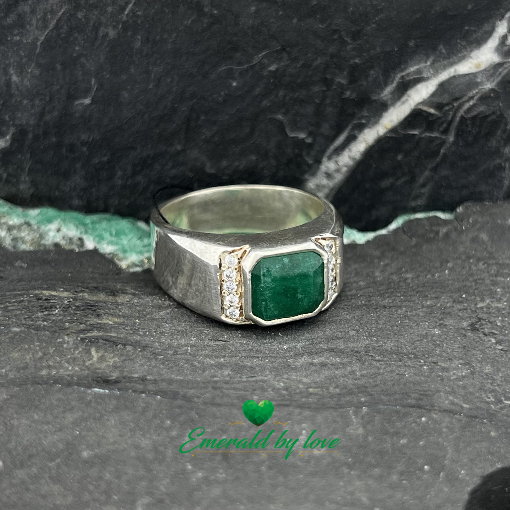 Silver Ring with Horizontal Rectangular Emerald and Side Zircon Lines