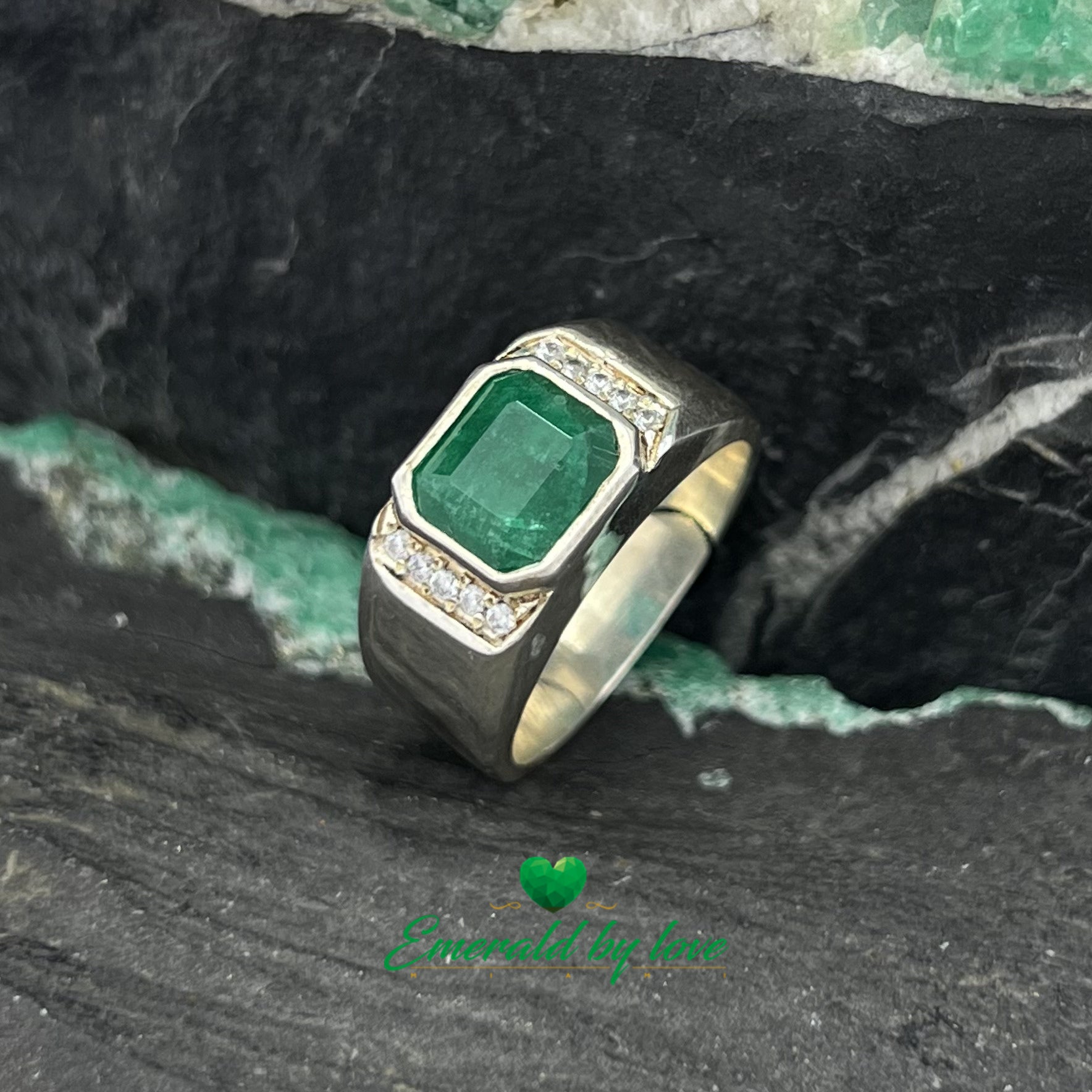 Silver Ring with Horizontal Rectangular Emerald and Side Zircon Lines