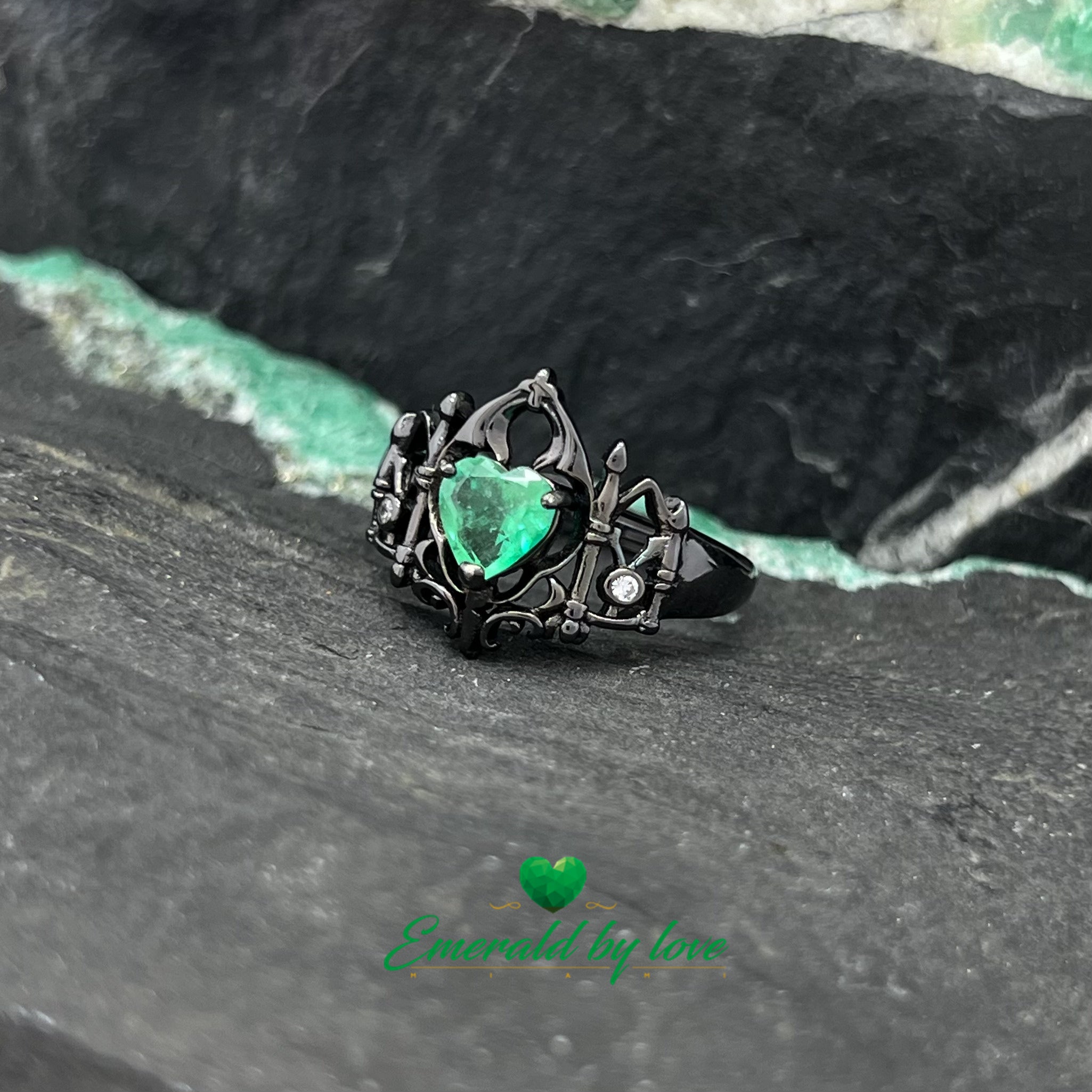 Black Rhodium Silver Crown Ring with Heart-Shaped Emerald