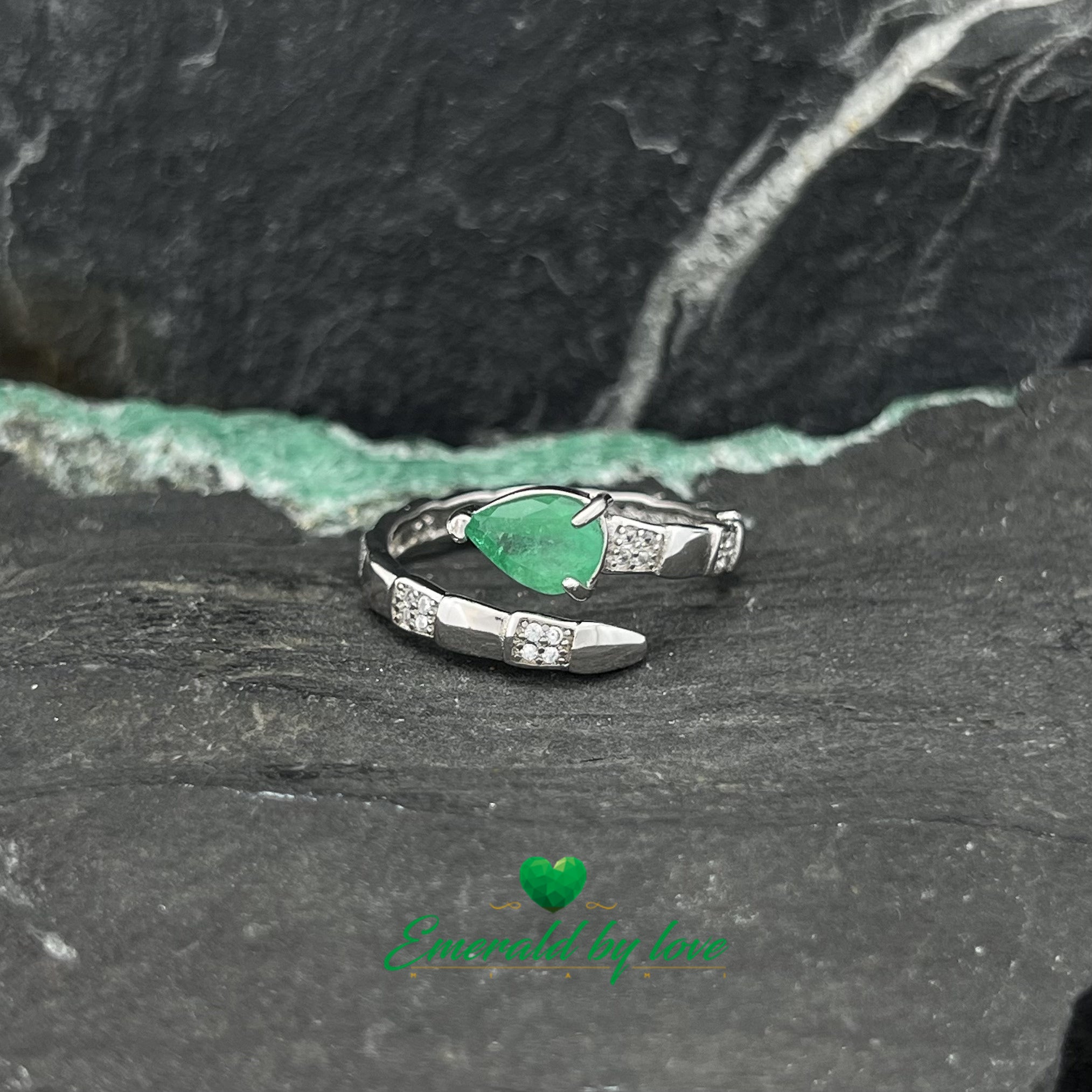 Snake Ring with Teardrop Emerald at the Head