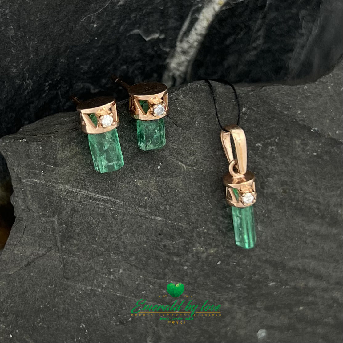 Enchanting Small Emeralds in Rose Gold with Decorative Diamond Set