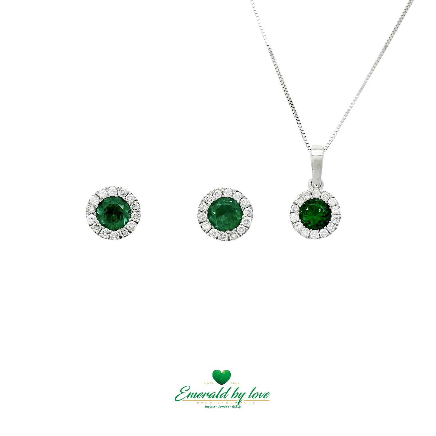 White Gold Set with High-Quality Round Emeralds in Cluster Design, Surrounded by Diamonds