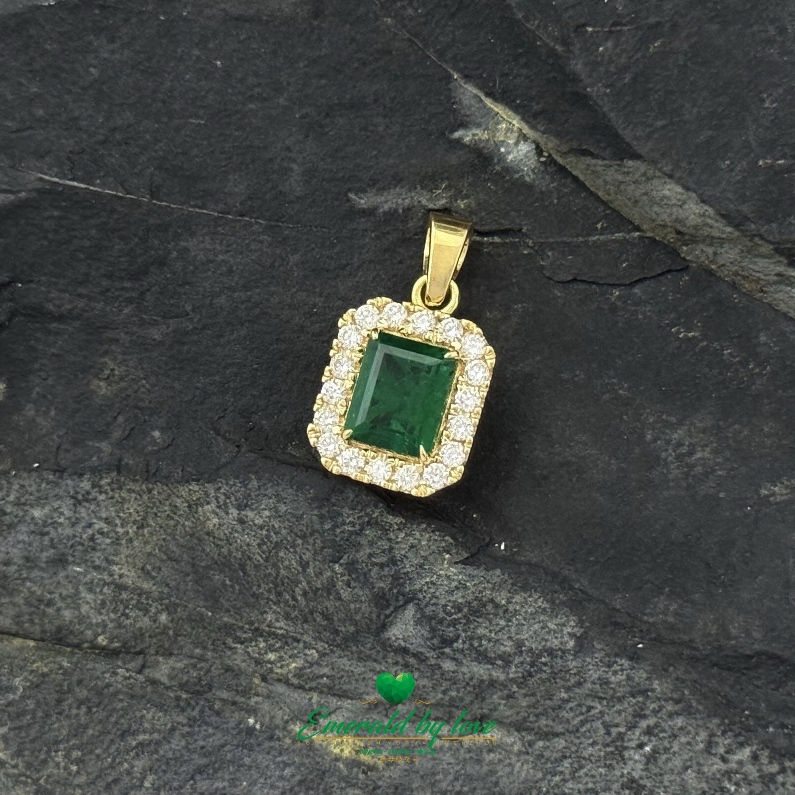 Luxury Emerald-Cut Colombian Emerald Pendant & Earrings Set with Diamond Cluster Setting