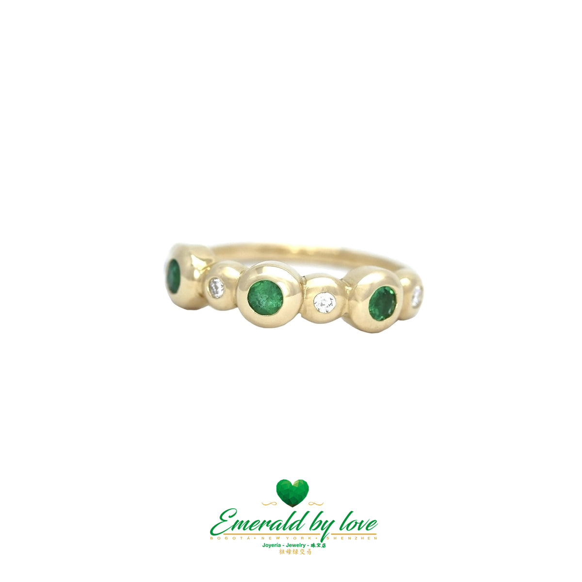 Yellow Gold Band Ring with Round Colombian Emeralds and Diamonds