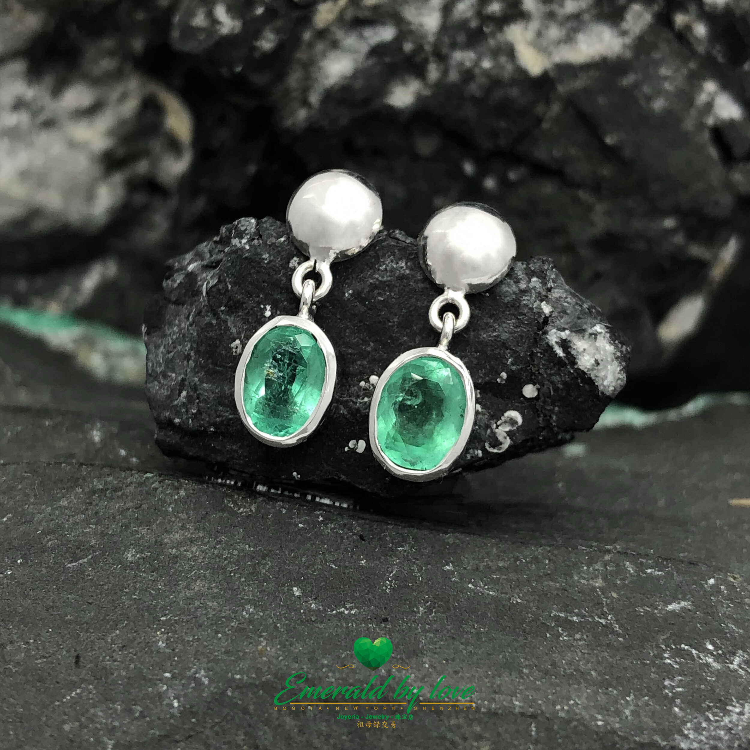 Captivating Colombian Emerald Earrings