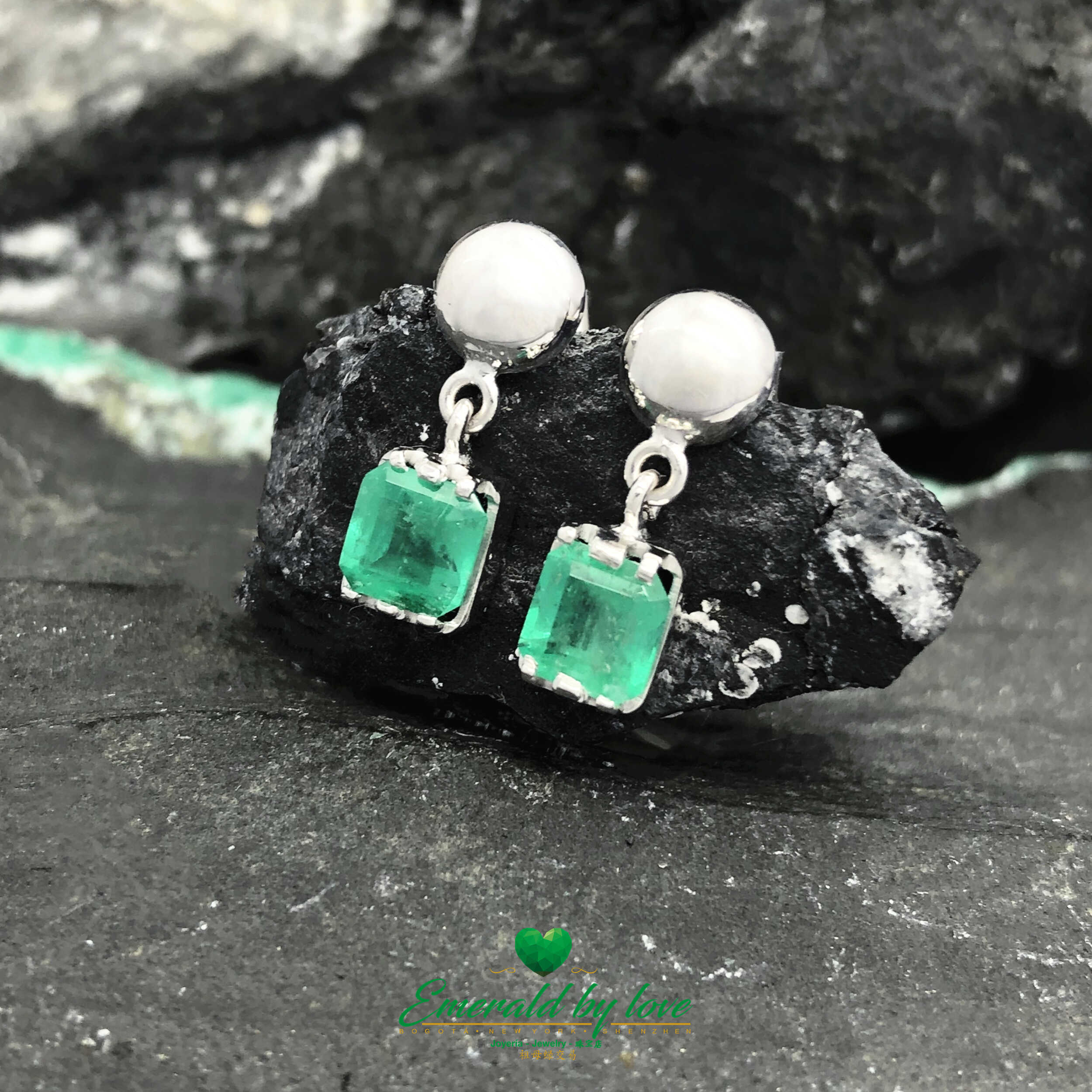 Square Colombian Emerald Earrings in 18K White Gold