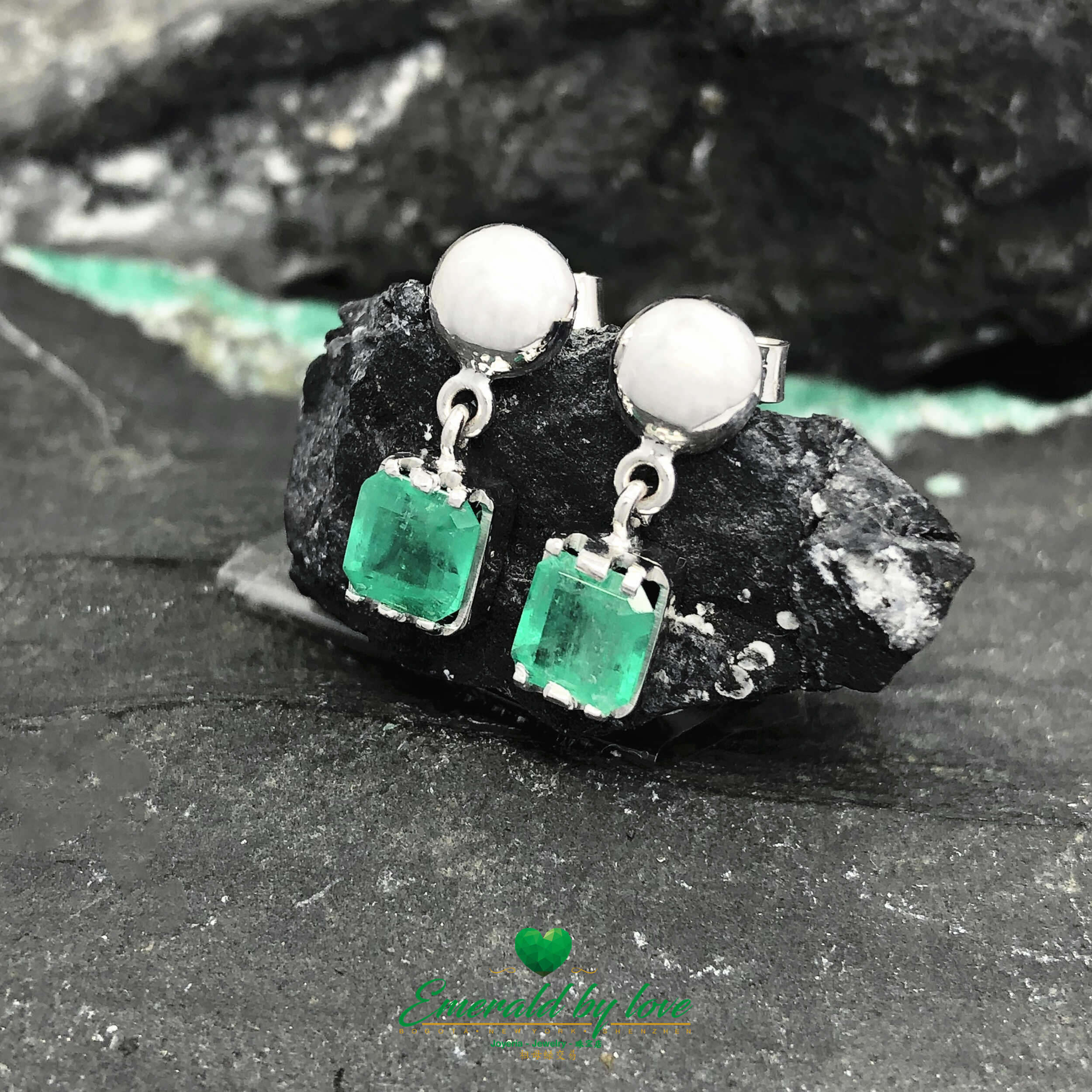 Square Colombian Emerald Earrings in 18K White Gold