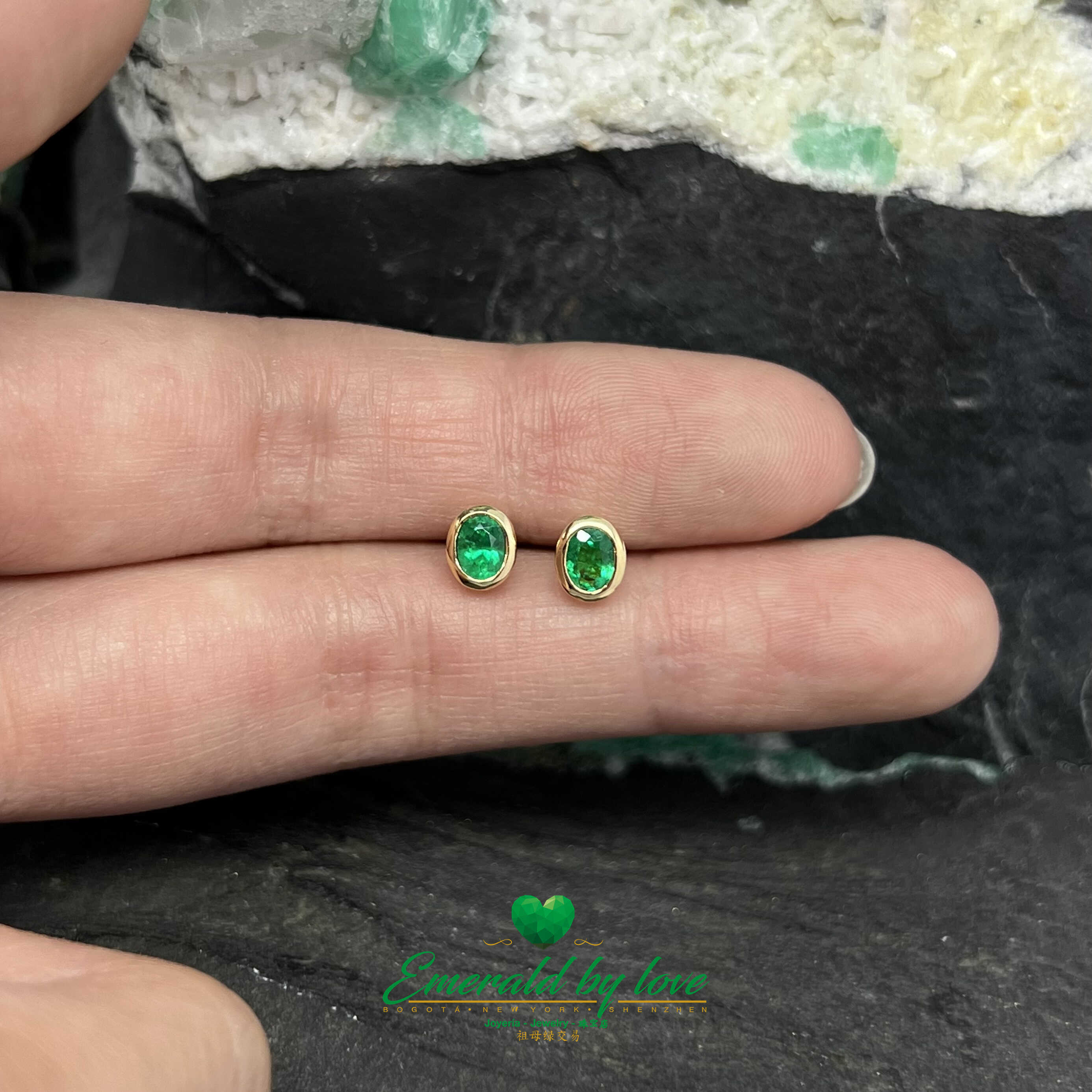 Sculpted Elegance: 18K Yellow Gold Bezel-Set Stud Earrings with 0.35 TCW Colombian Emeralds