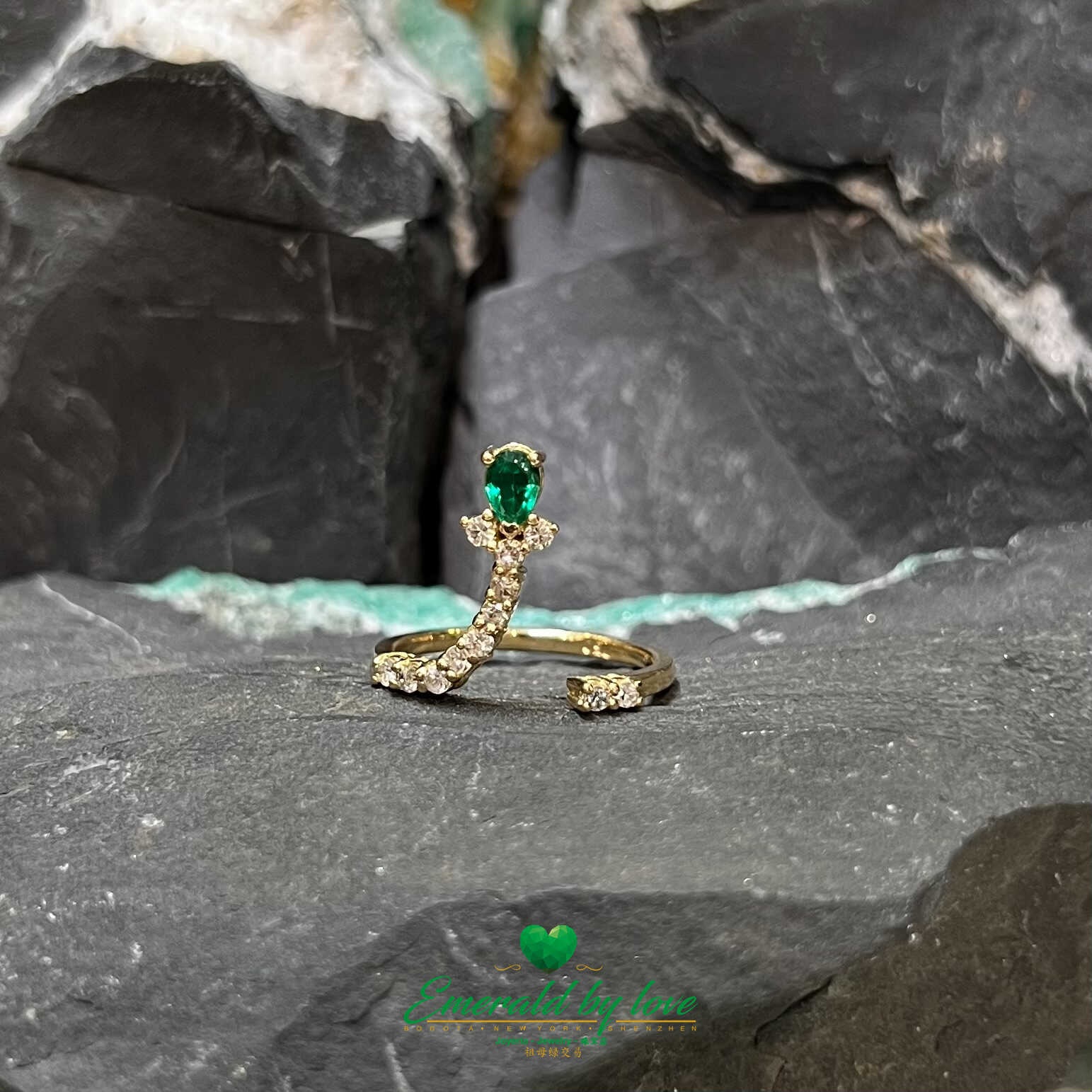 Elegant Yellow Gold Ring with 0.36 Ct Teardrop Emerald - A Touch of Natural Sophistication